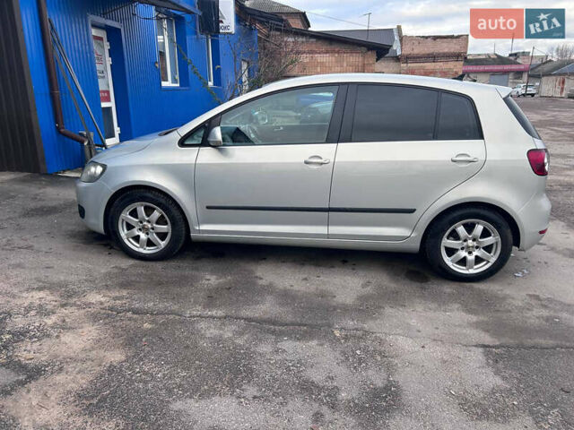 Серый Фольксваген Гольф Плюс, объемом двигателя 1.4 л и пробегом 190 тыс. км за 9200 $, фото 12 на Automoto.ua