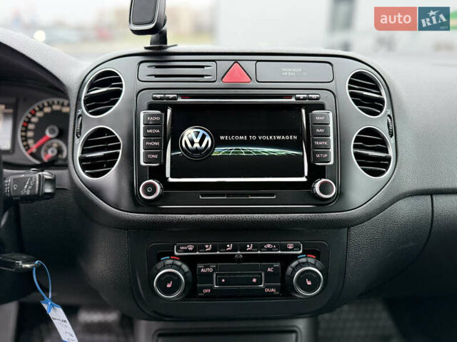 Серый Фольксваген Гольф Плюс, объемом двигателя 1.4 л и пробегом 189 тыс. км за 8200 $, фото 54 на Automoto.ua