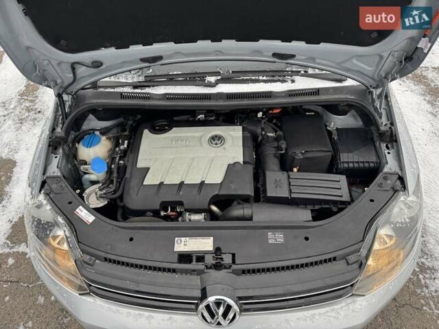 Серый Фольксваген Гольф Плюс, объемом двигателя 1.97 л и пробегом 134 тыс. км за 9999 $, фото 24 на Automoto.ua