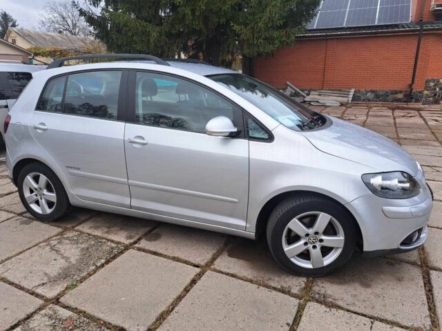 Сірий Фольксваген Golf Plus, об'ємом двигуна 0 л та пробігом 135 тис. км за 6500 $, фото 3 на Automoto.ua