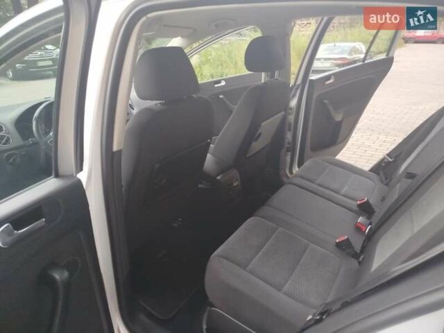 Фольксваген Гольф Плюс 2009 в Хмельницком на Automoto.ua Серый Фольксваген Гольф Плюс, объемом двигателя 0 л и пробегом 173 тыс. км за 8499 $, фото 49 на Automoto.ua