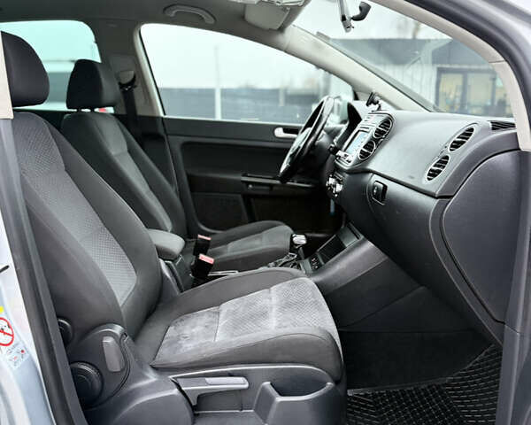 Серый Фольксваген Гольф Плюс, объемом двигателя 1.4 л и пробегом 189 тыс. км за 8200 $, фото 85 на Automoto.ua