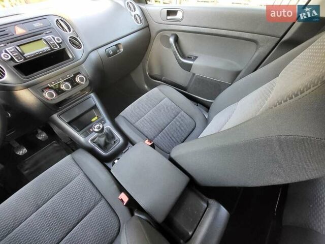 Сірий Фольксваген Golf Plus, об'ємом двигуна 1.4 л та пробігом 185 тис. км за 6800 $, фото 78 на Automoto.ua