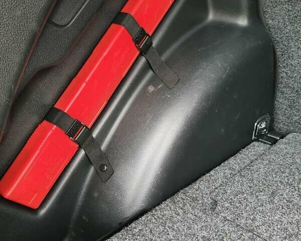 Серый Фольксваген Гольф Плюс, объемом двигателя 1.4 л и пробегом 173 тыс. км за 8700 $, фото 24 на Automoto.ua