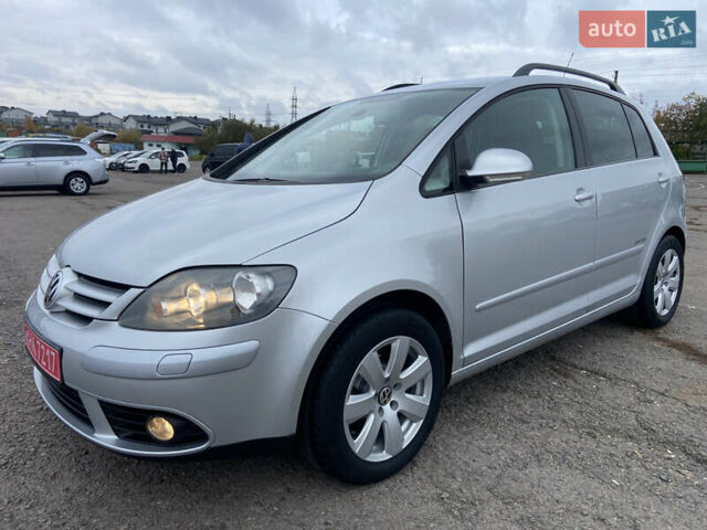 Фольксваген Гольф Плюс 2009 в Ровно на Automoto.ua Серый Фольксваген Гольф Плюс, объемом двигателя 1.6 л и пробегом 172 тыс. км за 7550 $, фото 18 на Automoto.ua