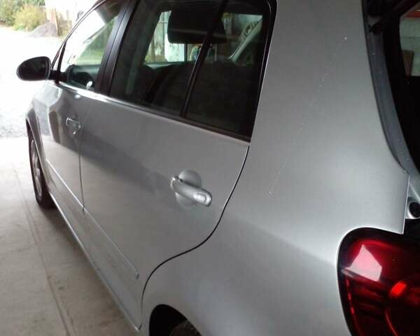 Фольксваген Гольф Плюс 2009 в Ровно на Automoto.ua Серый Фольксваген Гольф Плюс, объемом двигателя 0 л и пробегом 211 тыс. км за 6999 $, фото 7 на Automoto.ua