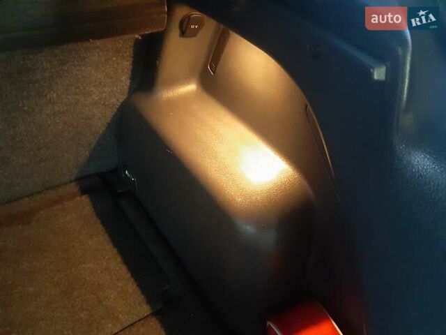 Сірий Фольксваген Golf Plus, об'ємом двигуна 1.4 л та пробігом 184 тис. км за 6390 $, фото 87 на Automoto.ua