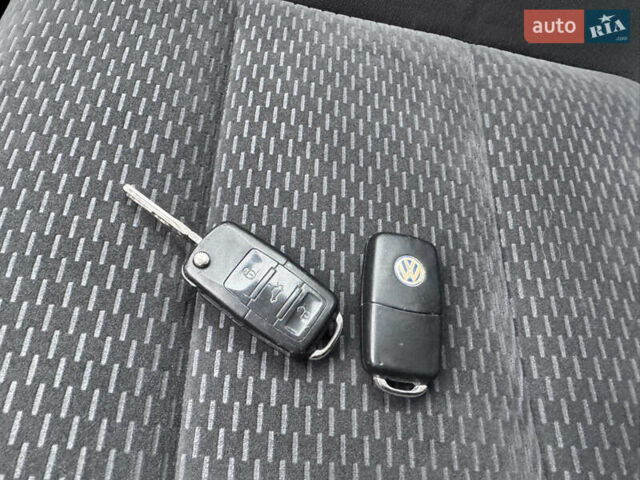 Сірий Фольксваген Golf Plus, об'ємом двигуна 1.6 л та пробігом 172 тис. км за 7750 $, фото 29 на Automoto.ua