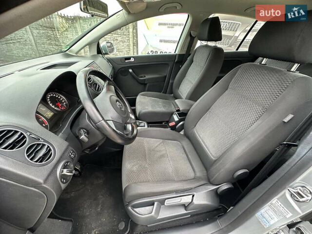 Серый Фольксваген Гольф Плюс, объемом двигателя 1.4 л и пробегом 208 тыс. км за 6999 $, фото 16 на Automoto.ua