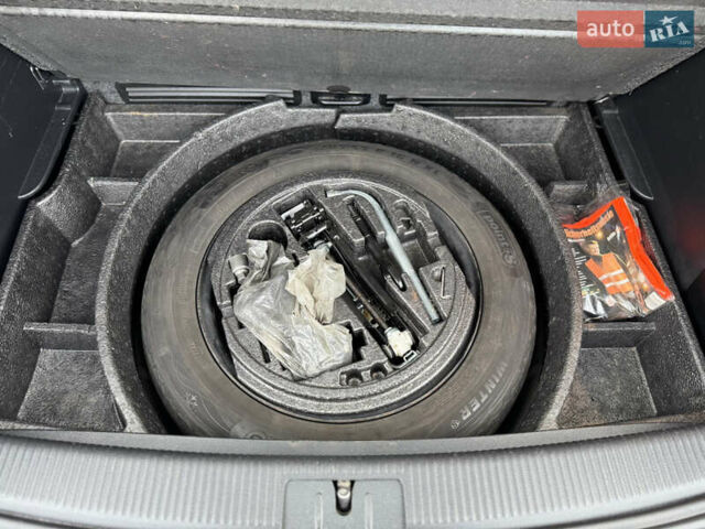 Серый Фольксваген Гольф Плюс, объемом двигателя 1.4 л и пробегом 163 тыс. км за 8300 $, фото 86 на Automoto.ua
