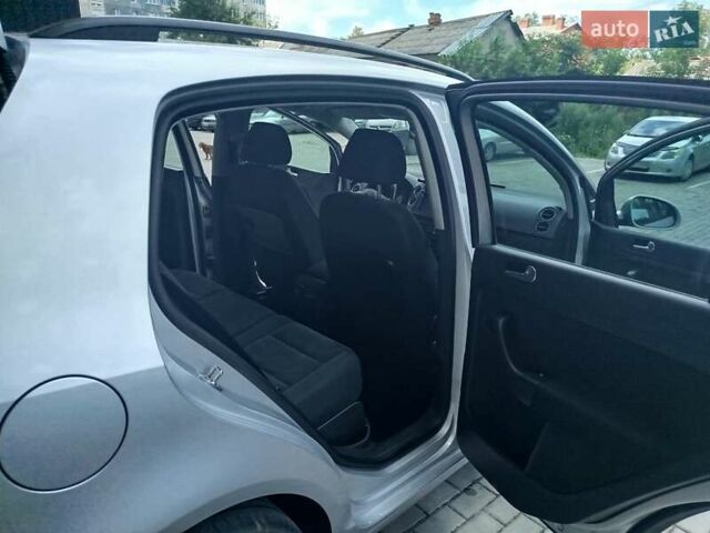 Фольксваген Гольф Плюс 2009 в Хмельницком на Automoto.ua Серый Фольксваген Гольф Плюс, объемом двигателя 0 л и пробегом 173 тыс. км за 8499 $, фото 36 на Automoto.ua