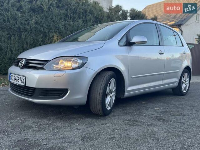 Серый Фольксваген Гольф Плюс, объемом двигателя 1.97 л и пробегом 134 тыс. км за 9999 $, фото 3 на Automoto.ua