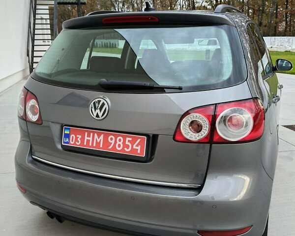Серый Фольксваген Гольф Плюс, объемом двигателя 1.4 л и пробегом 173 тыс. км за 8700 $, фото 15 на Automoto.ua