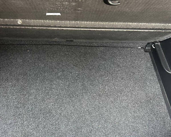 Серый Фольксваген Гольф Плюс, объемом двигателя 1.4 л и пробегом 190 тыс. км за 9200 $, фото 20 на Automoto.ua