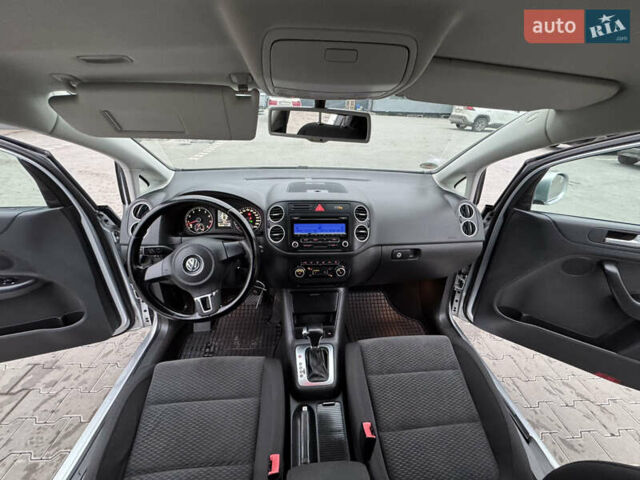 Серый Фольксваген Гольф Плюс, объемом двигателя 1.4 л и пробегом 192 тыс. км за 8300 $, фото 70 на Automoto.ua