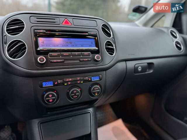 Сірий Фольксваген Golf Plus, об'ємом двигуна 1.4 л та пробігом 184 тис. км за 6250 $, фото 34 на Automoto.ua