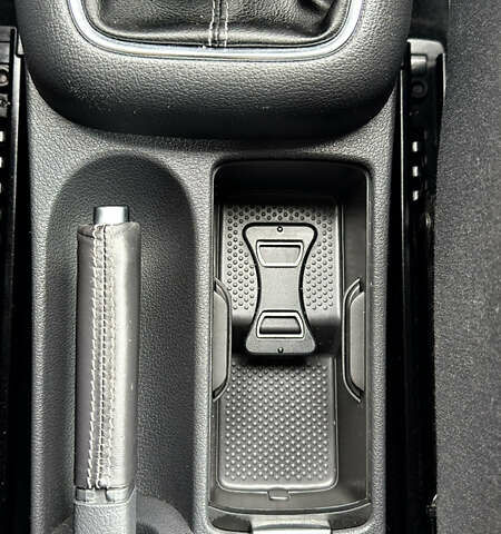 Сірий Фольксваген Golf Plus, об'ємом двигуна 1.6 л та пробігом 183 тис. км за 8145 $, фото 69 на Automoto.ua