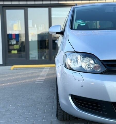 Серый Фольксваген Гольф Плюс, объемом двигателя 1.4 л и пробегом 189 тыс. км за 7999 $, фото 19 на Automoto.ua