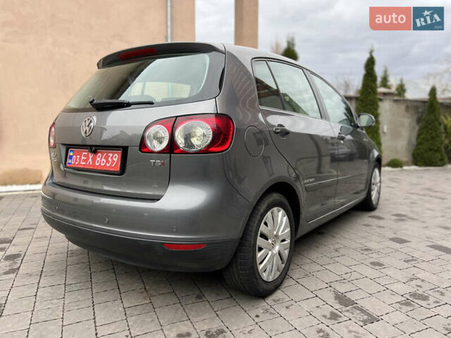 Серый Фольксваген Гольф Плюс, объемом двигателя 0 л и пробегом 218 тыс. км за 6300 $, фото 7 на Automoto.ua