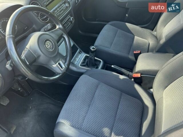 Серый Фольксваген Гольф Плюс, объемом двигателя 1.39 л и пробегом 242 тыс. км за 6400 $, фото 9 на Automoto.ua