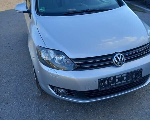 Сірий Фольксваген Golf Plus, об'ємом двигуна 2 л та пробігом 256 тис. км за 7500 $, фото 1 на Automoto.ua