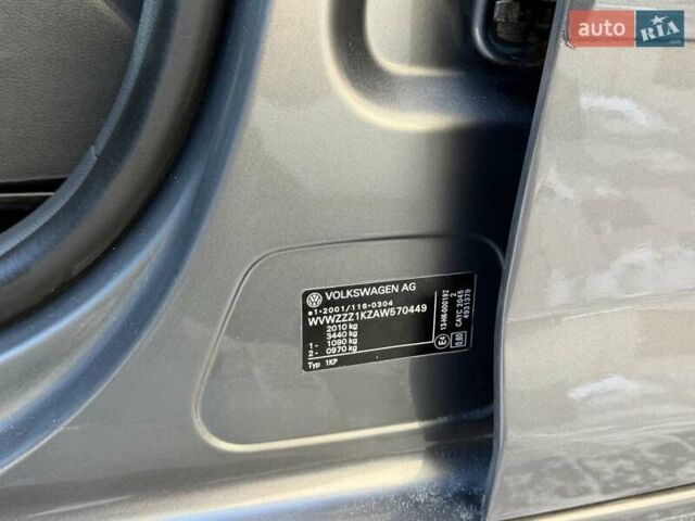 Серый Фольксваген Гольф Плюс, объемом двигателя 1.6 л и пробегом 232 тыс. км за 6700 $, фото 20 на Automoto.ua