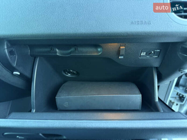 Серый Фольксваген Гольф Плюс, объемом двигателя 1.4 л и пробегом 189 тыс. км за 8000 $, фото 98 на Automoto.ua