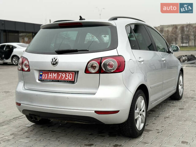 Серый Фольксваген Гольф Плюс, объемом двигателя 1.4 л и пробегом 189 тыс. км за 8200 $, фото 8 на Automoto.ua