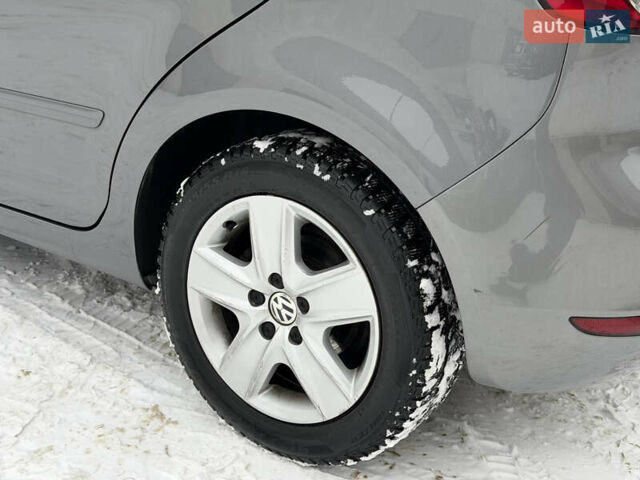 Сірий Фольксваген Golf Plus, об'ємом двигуна 1.4 л та пробігом 223 тис. км за 6750 $, фото 3 на Automoto.ua
