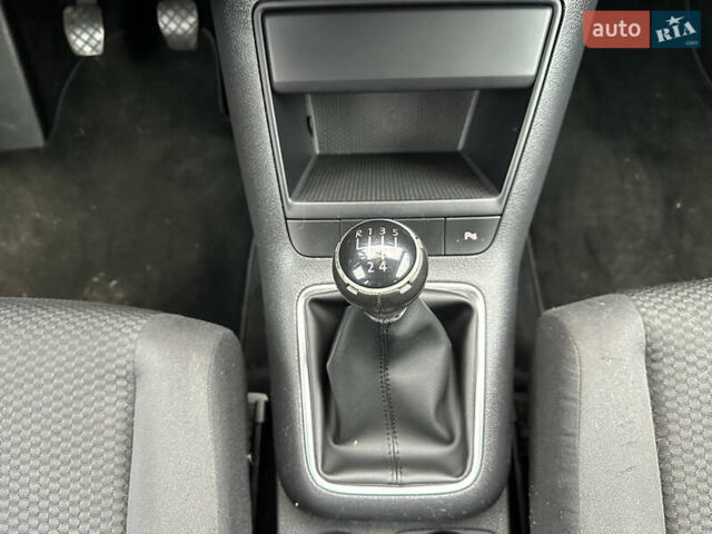 Серый Фольксваген Гольф Плюс, объемом двигателя 1.4 л и пробегом 241 тыс. км за 5900 $, фото 23 на Automoto.ua