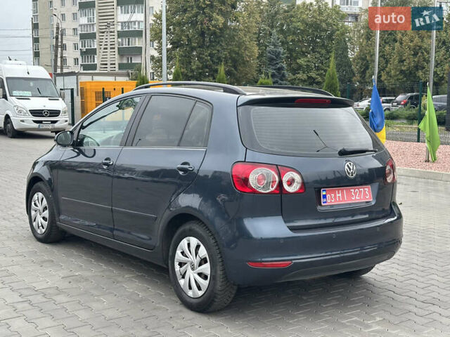Фольксваген Гольф Плюс 2009 в Луцке на Automoto.ua Серый Фольксваген Гольф Плюс, объемом двигателя 1.4 л и пробегом 220 тыс. км за 6350 $, фото 4 на Automoto.ua
