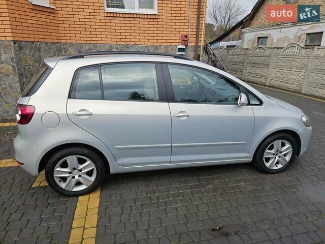 Серый Фольксваген Гольф Плюс, объемом двигателя 1.4 л и пробегом 188 тыс. км за 7500 $, фото 1 на Automoto.ua