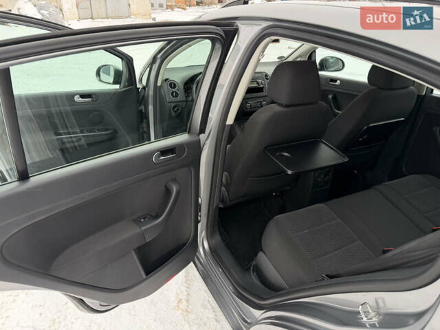 Сірий Фольксваген Golf Plus, об'ємом двигуна 1.4 л та пробігом 223 тис. км за 6750 $, фото 17 на Automoto.ua