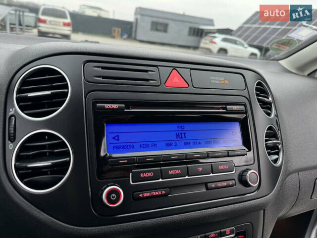 Серый Фольксваген Гольф Плюс, объемом двигателя 1.4 л и пробегом 192 тыс. км за 8300 $, фото 60 на Automoto.ua