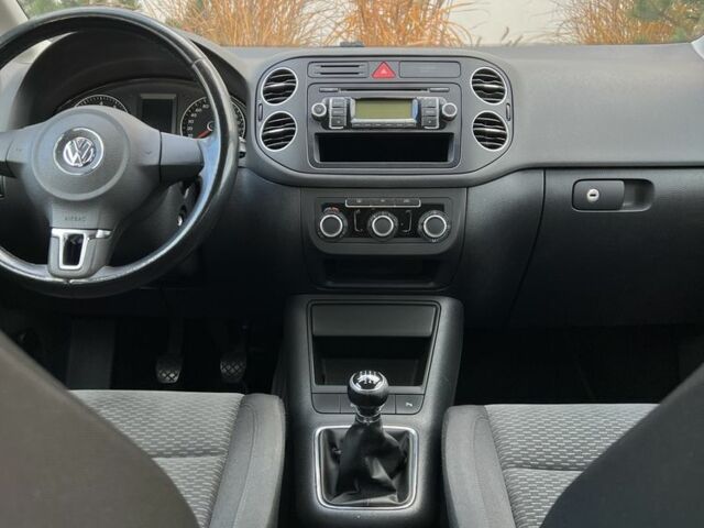 Серый Фольксваген Гольф Плюс, объемом двигателя 1.4 л и пробегом 247 тыс. км за 6350 $, фото 19 на Automoto.ua