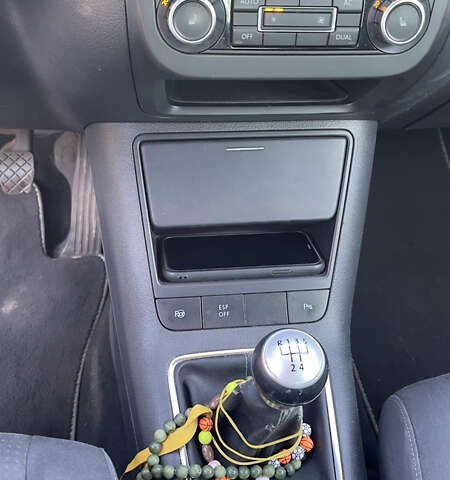 Серый Фольксваген Гольф Плюс, объемом двигателя 1.6 л и пробегом 280 тыс. км за 7400 $, фото 8 на Automoto.ua