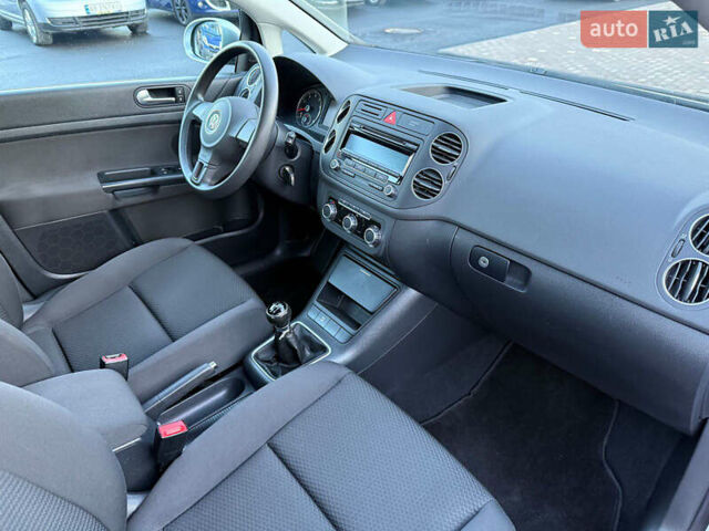 Сірий Фольксваген Golf Plus, об'ємом двигуна 1.4 л та пробігом 148 тис. км за 8199 $, фото 17 на Automoto.ua