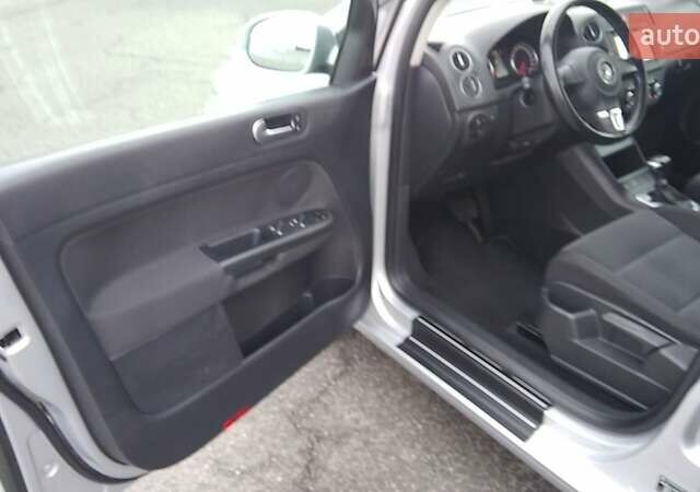 Серый Фольксваген Гольф Плюс, объемом двигателя 1.4 л и пробегом 167 тыс. км за 8250 $, фото 11 на Automoto.ua