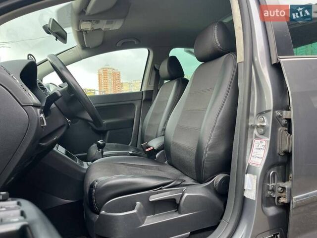 Серый Фольксваген Гольф Плюс, объемом двигателя 1.39 л и пробегом 220 тыс. км за 7790 $, фото 8 на Automoto.ua