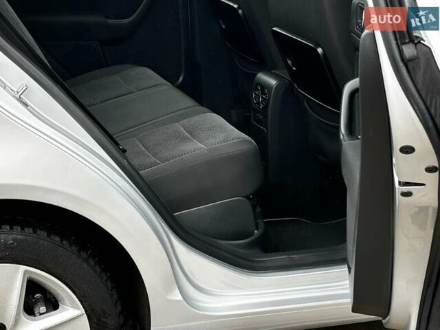 Серый Фольксваген Гольф Плюс, объемом двигателя 1.6 л и пробегом 189 тыс. км за 9499 $, фото 86 на Automoto.ua