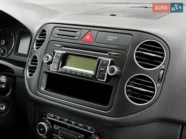 Серый Фольксваген Гольф Плюс, объемом двигателя 1.6 л и пробегом 189 тыс. км за 9499 $, фото 80 на Automoto.ua