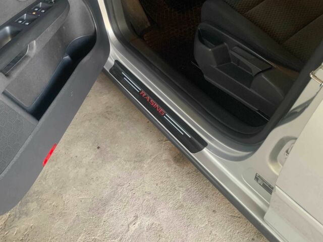 Серый Фольксваген Гольф Плюс, объемом двигателя 1.4 л и пробегом 175 тыс. км за 8300 $, фото 21 на Automoto.ua