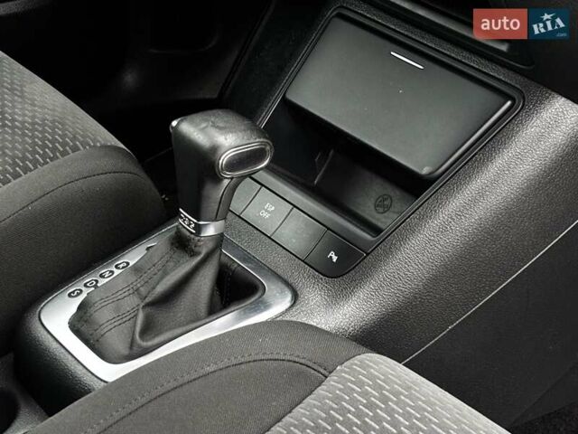 Серый Фольксваген Гольф Плюс, объемом двигателя 1.6 л и пробегом 189 тыс. км за 9499 $, фото 83 на Automoto.ua