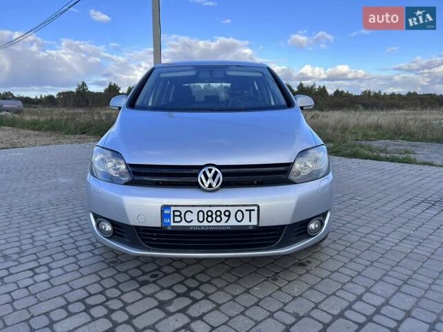 Серый Фольксваген Гольф Плюс, объемом двигателя 1.39 л и пробегом 260 тыс. км за 7850 $, фото 11 на Automoto.ua