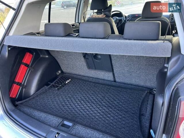 Серый Фольксваген Гольф Плюс, объемом двигателя 1.39 л и пробегом 260 тыс. км за 7850 $, фото 33 на Automoto.ua