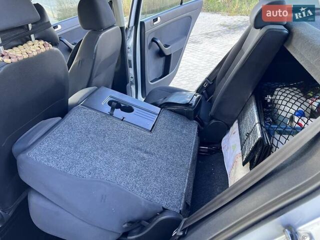 Серый Фольксваген Гольф Плюс, объемом двигателя 1.39 л и пробегом 260 тыс. км за 7850 $, фото 37 на Automoto.ua