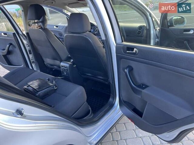 Серый Фольксваген Гольф Плюс, объемом двигателя 1.4 л и пробегом 260 тыс. км за 7450 $, фото 29 на Automoto.ua