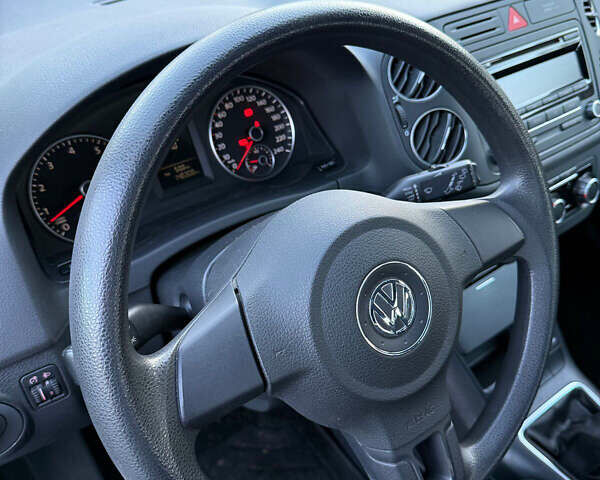 Сірий Фольксваген Golf Plus, об'ємом двигуна 1.4 л та пробігом 148 тис. км за 8199 $, фото 11 на Automoto.ua