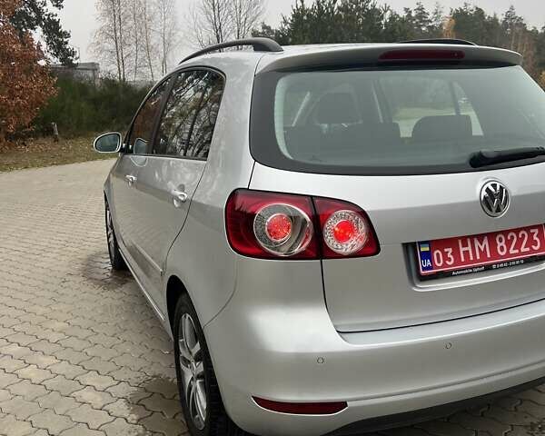 Сірий Фольксваген Golf Plus, об'ємом двигуна 1.4 л та пробігом 160 тис. км за 8200 $, фото 6 на Automoto.ua