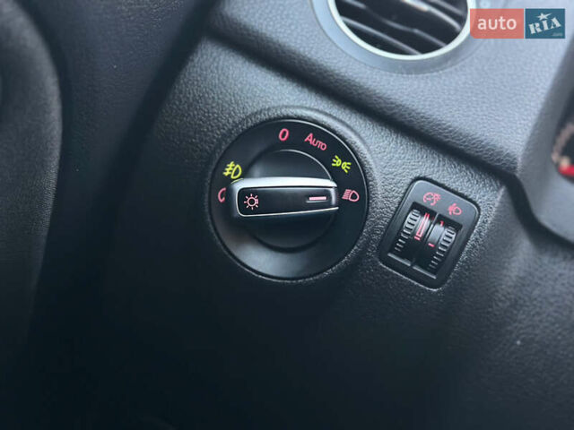 Серый Фольксваген Гольф Плюс, объемом двигателя 1.4 л и пробегом 184 тыс. км за 7200 $, фото 107 на Automoto.ua